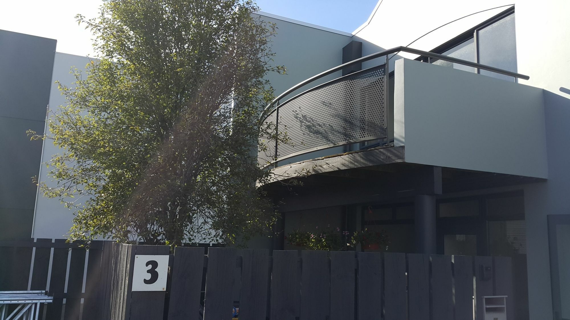 Riccarton Loft - Christchurch Holiday Homes ภายนอก รูปภาพ